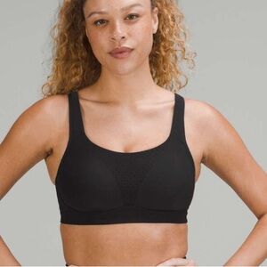 Lululemon Run Times Bra *High Support, B-G Cups
Black